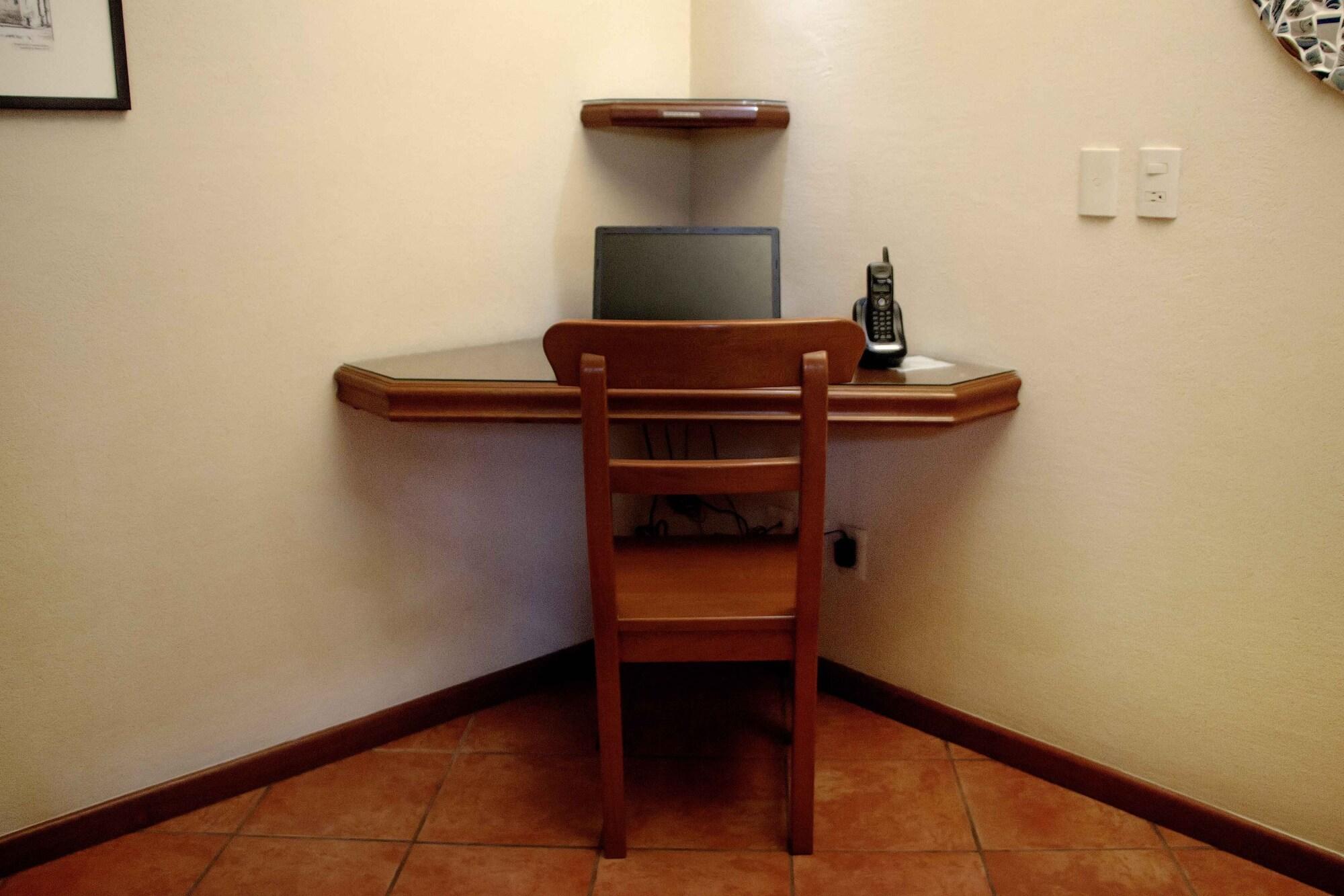 Alcazar Suites Zapopan Luaran gambar