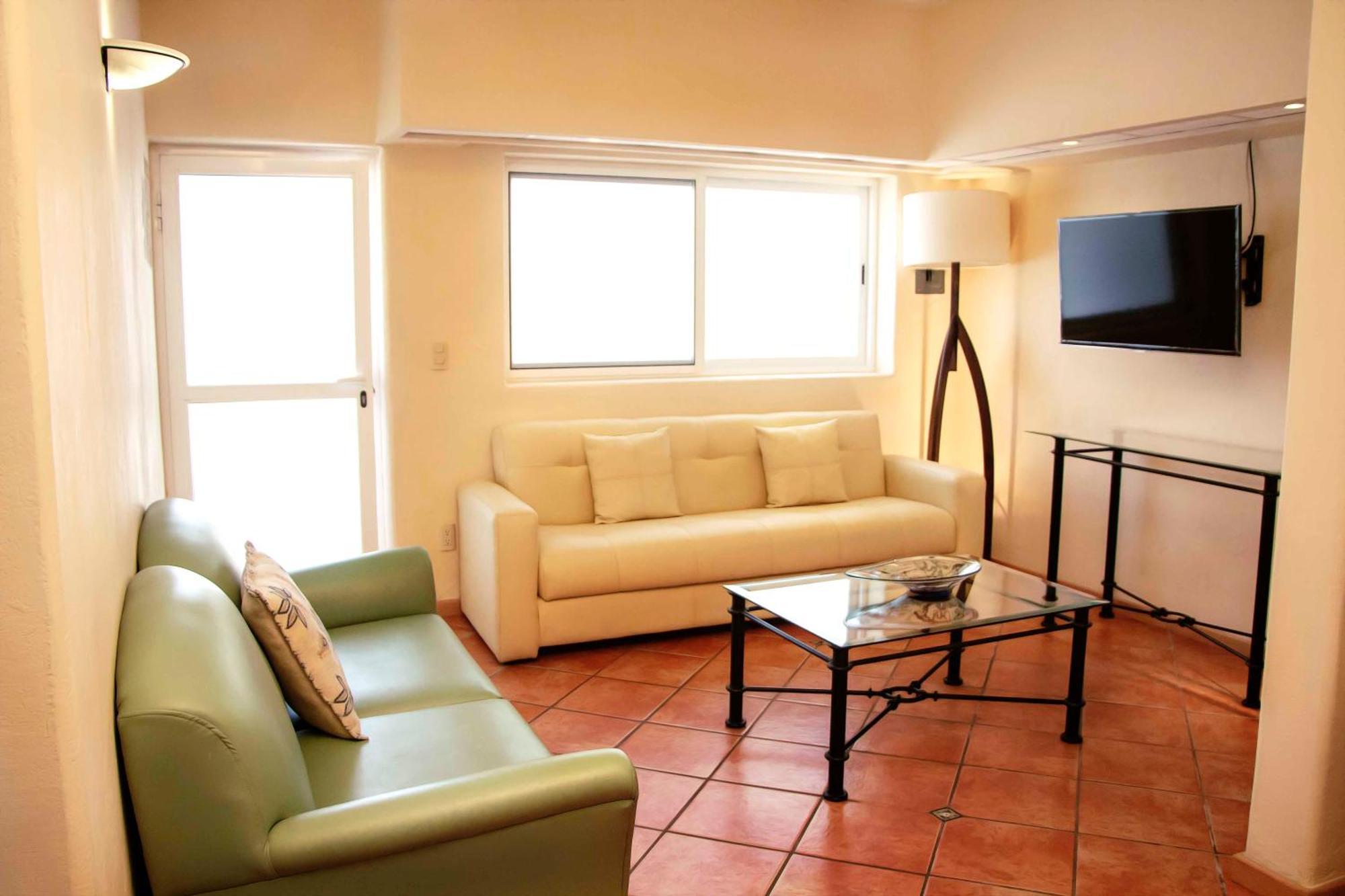 Alcazar Suites Zapopan Luaran gambar